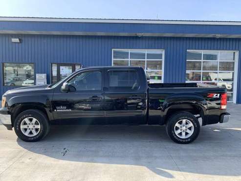 2012 GMC Sierra SLE Z71 Crew Cab 4x4 - - by for sale in Grand Forks, MN