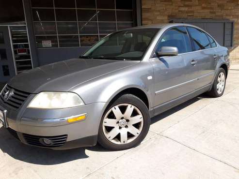 2003 VOLKSWAGON PASSAT - cars & trucks - by dealer - vehicle... for sale in milwaukee, WI