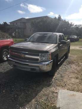 2012 4x4 extended cab Silverado for sale in Hatteras, NC