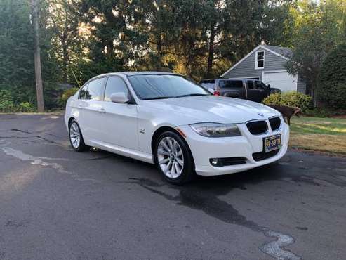 2011 BMW 328i Xdrive - cars & trucks - by owner - vehicle automotive... for sale in Portland, OR