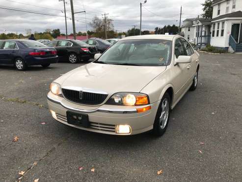 2000 LINCOLN LS V6!! ONLY 62K!! for sale in Springfield, MA
