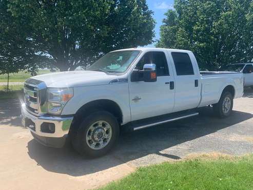 2015 FORD F-250 CREW CAB LONGBED DIESEL 4WD 41K MILES - cars & for sale in Noble, TX