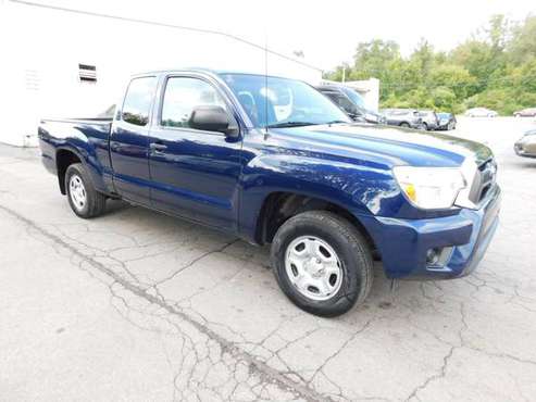 2013 BLUE TOYOTA TACOMA 4 DOOR ACCESS CAB ~ Nice Truck! for sale in Rochester , NY