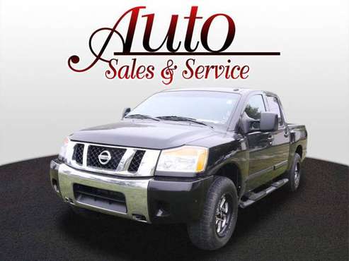 2013 Nissan Titan S Crew Cab 4WD - cars & trucks - by dealer -... for sale in Indianapolis, IN