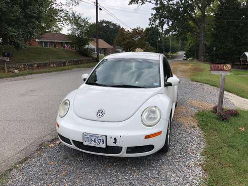 2010 Volkswagen New Beetle For Sale for sale in Roanoke, VA