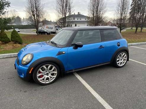 2009 Mini Cooper S"JC WORKS EDITION"-6SPD-HTD SEATS-DUAL... for sale in Agawam, MA