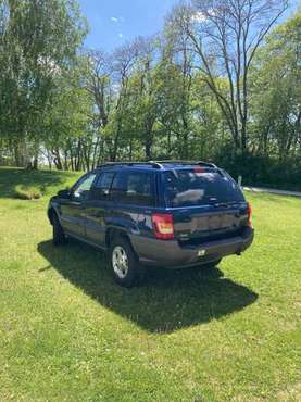 Parts Car - 2001 Jeep Grand Cherokee for sale in Rapids City, IA