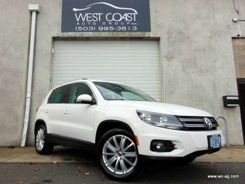 2012 Volkswagen Tiguan SE Clean CarFax, Navi, Heated Seats, Pano Roof for sale in Portland, OR
