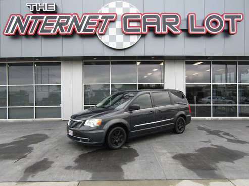 2012 *Chrysler* *Town & Country* *4dr Wagon Touring* - cars & trucks... for sale in Omaha, NE