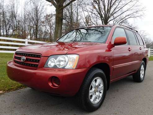 2003 TOYOTA HIGHLANDER: NEW TIRES+BRAKES, LOOKS AND DRIVES LIKE NEW!... for sale in Columbus, OH