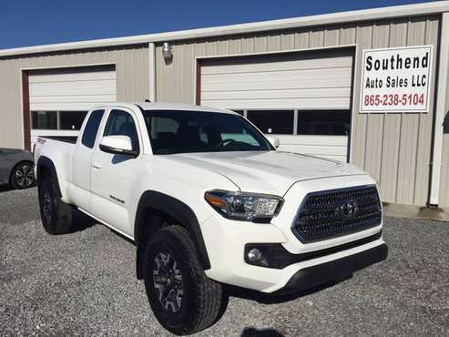 2017 Toyota Tacoma Access Cab TRD Off Road 4x4 for sale in Greenback, TN