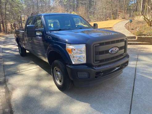 2011 Ford F250 Superduty, Crew, Long bed, 40k miles, 4WD - cars & for sale in Morrisville, NC