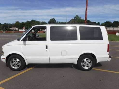 2003 CHEVY ASTRO VAN - cars & trucks - by dealer - vehicle... for sale in Saint Louis, MO