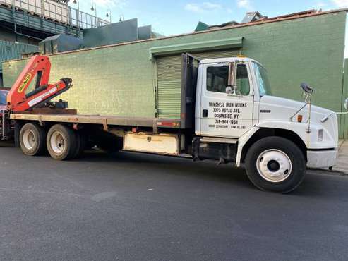 1999 FREIGHT LINER WITH KNUCKLE BOOM - cars & trucks - by owner -... for sale in Brooklyn, NY