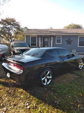 2012 Dodge Challenger - cars & trucks - by owner - vehicle... for sale in Memphis, TN