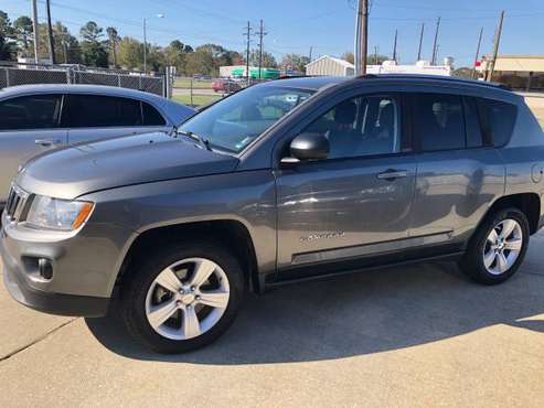 2011 Jeep Compass - cars & trucks - by owner - vehicle automotive sale for sale in Lafayette, LA