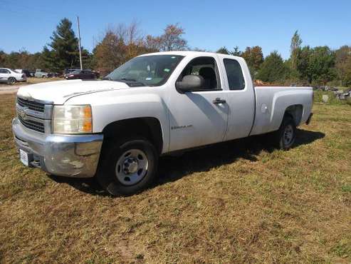 2009 chevy 2500 2wd NEW TRANSMISSION - cars & trucks - by owner -... for sale in Elsberry, MO