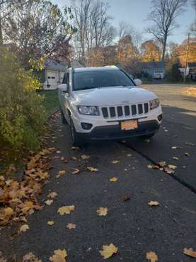2016 JEEP COMPASS 4X4 36K ORIGINAL MILES - cars & trucks - by owner... for sale in Hamden, CT