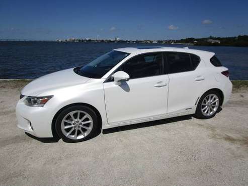 2012 LEXUS CT 200H HYBRID LOCAL TRADE LIKE NEW! - cars & trucks - by... for sale in Sarasota, FL