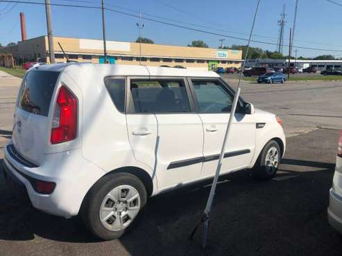 ICE COLD AIR-$999 DOWN- 2012 KIA SOUL- WHITE for sale in Toledo, OH