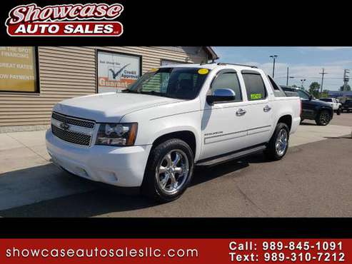 4X4!! 2010 Chevrolet Avalanche 4WD Crew Cab LTZ for sale in Chesaning, MI