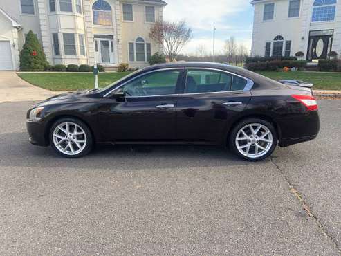 2010 Nissan Maxima SV...Looks and Runs Great - cars & trucks - by... for sale in Mount Holly, NJ