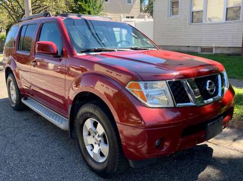 2005 Nissan Pathfinder - cars & trucks - by owner - vehicle... for sale in Mineola, NY