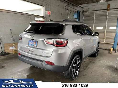 2017 Jeep Compass Limited 4x4 SUV - cars & trucks - by dealer -... for sale in Floral Park, NY