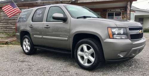2008 CHEVROLET TAHOE 4X4*NEW TIRES*LEATHER*3RD ROW* - cars & trucks... for sale in Lancaster, KY