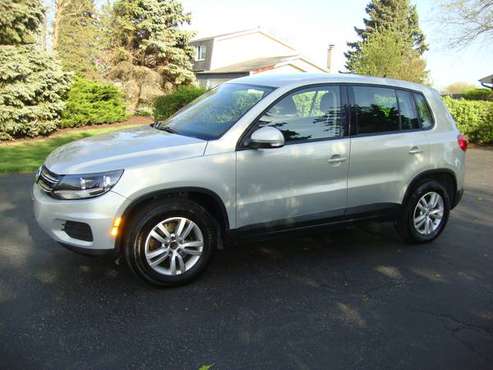 2014 VW Tiguan (1 Owner/Excellent Condition/Extra Clean) 1 Owner for sale in MI