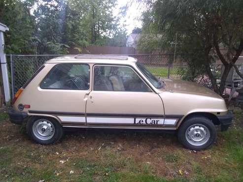 Renault lecar (r5) 1982 for sale in vermilion, OH