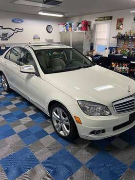 ***2009 MERCEDES BENZ C300 4MATIC*** - cars & trucks - by owner -... for sale in Shavertown, PA