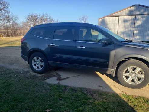2010 Chevy Traverse - cars & trucks - by owner - vehicle automotive... for sale in Browntown, WI