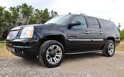 2008 GMC YUKON XL DENALI*6.2L V8*20" XD's*BLACK LEATHER*MUST SEE!!! for sale in Liberty Hill, TX