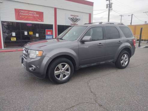2010 FORD ESCAPE 4X4 LIMITED - - by dealer - vehicle for sale in Kennewick, WA
