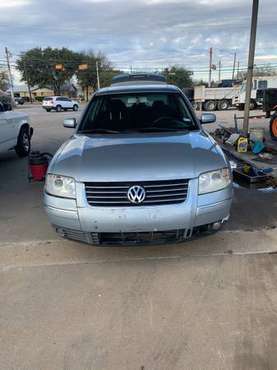 2002 Volkswagen Passat - cars & trucks - by owner - vehicle... for sale in Fort Worth, TX