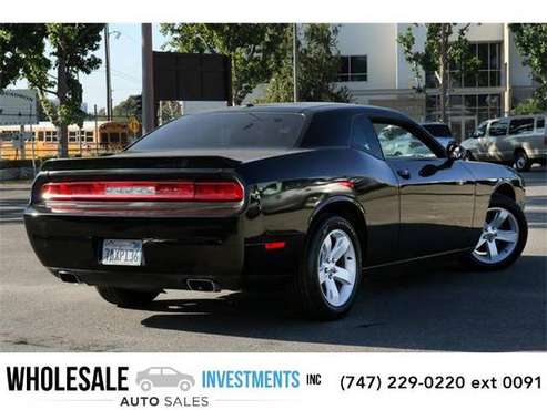 2013 Dodge Challenger coupe SXT (Black Clearcoat) for sale in Van Nuys, CA