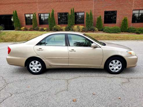 Great Deal 2002 Toyota Camry LE for sale in Apex, NC