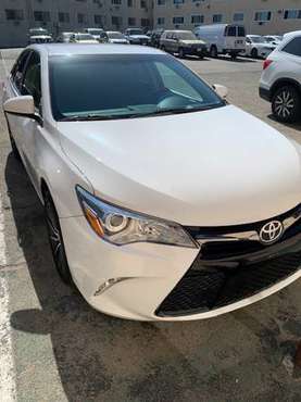 2017 Toyota Camry Le (Very Nice ) for sale in Pacoima, CA