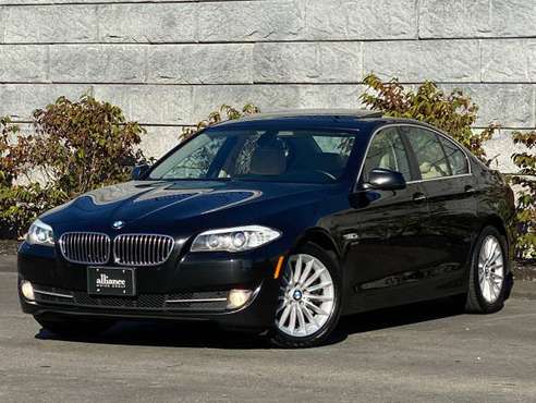2012 BMW 535i xDrive - keyless, xenon, nav, camera, we finance -... for sale in Middleton, MA
