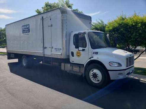 2012 FREIGHTLINER BUSINESS CLASS for sale in Billings, MT