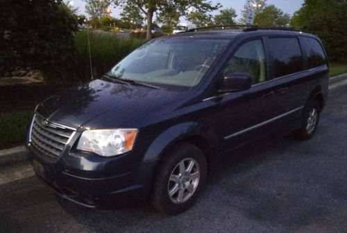 2009 Chrysler Town and country - - by dealer - vehicle for sale in Washington, District Of Columbia