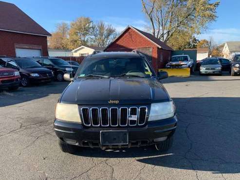 2002 Jeep Grand Cherokee 4dr Limited 4WD - cars & trucks - by dealer... for sale in East Windsor, MA