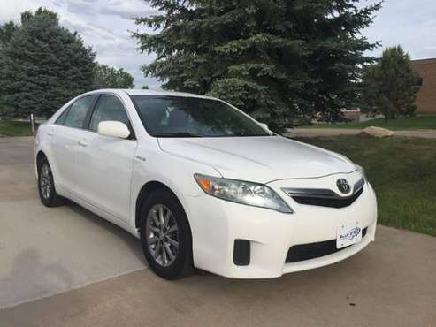 2011 TOYOTA CAMRY HYBRID Leather NICE - Save Big on Gas - 114mo_0dn for sale in Frederick, CO