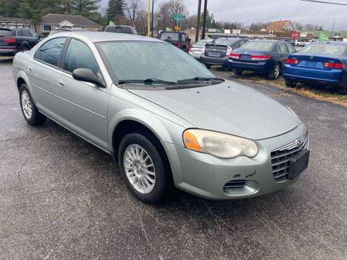 2005 CHRYSLER SEBRING - cars & trucks - by dealer - vehicle... for sale in Indianapolis, IN
