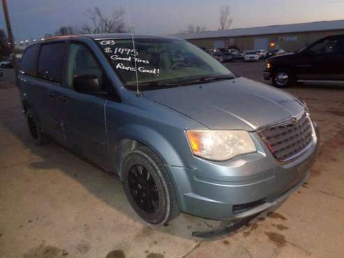2008 Chrysler Town & Country 4dr Wgn LX - cars & trucks - by dealer... for sale in Marion, IA