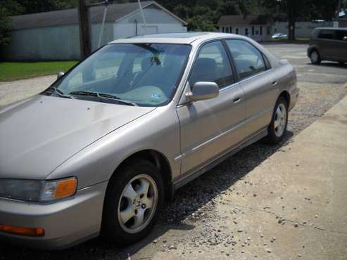 1997 Honda Accord SE - cars & trucks - by owner - vehicle automotive... for sale in Deltaville, VA
