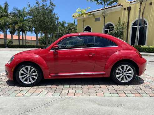 2013 *VW BEETLE *2.OL * TDI MPG*BABY* LEATHER* * - cars & trucks -... for sale in Port Saint Lucie, FL