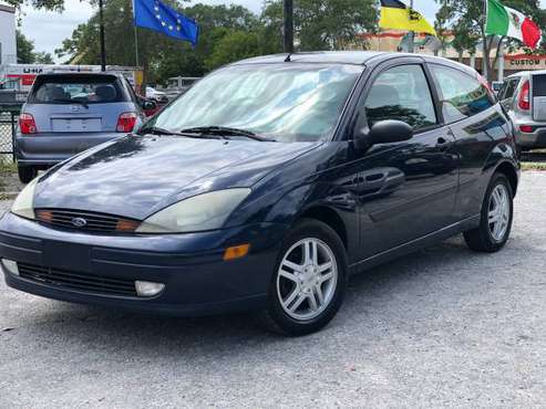 2004 FORD FOCUS ZX3 AUTOMATIC NO DEALER FEE! - cars & for sale in Bradenton, FL