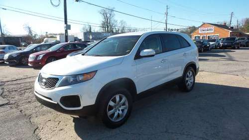 2013 Kia Sorento LX - cars & trucks - by dealer - vehicle automotive... for sale in Upper Marlboro, District Of Columbia
